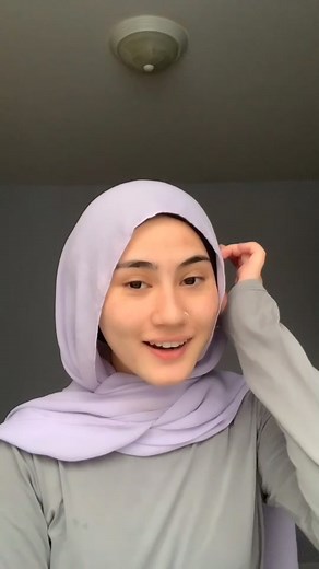 Someone has probably done it but teehee #fyp #makeup #transition #transformation #canada