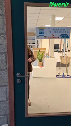 📣 La bibliothèque de Theux a repris ses quartiers dans le centre, place Pascal Taskin 📖📦 Justine Paque, la responsable, vous fait visiter les lieux 👇 | L'Avenir Verviers