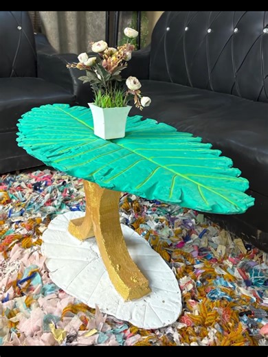 Expoed Leaf shaped Cement coffee table #DIY #cementcraft