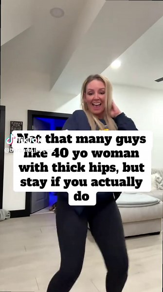 Single Life: Embracing Freedom and Confidence at 40