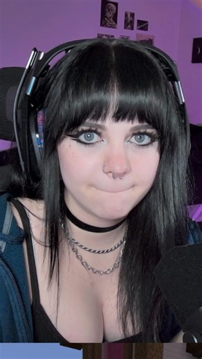 Easy Win for Female Streamer in Minecraft