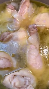 Easy, delicious and comforting caldo de pollo 😍🍲 Link to recipe below! https://thediplomacydiet.com/recipe/caldo-de-pollo/ . . . . . #thediplomacydiet #caldodepollo #soupseason #chickenvegetablesoup #health #wellness #nutrition #chickensoup #soup #veggies #eatingwell #registereddietitian #rd #claudiazapata #eatinghealthier | Claudia Zapata, MS, RD