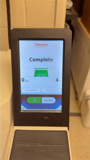 How your brain works in 30 minutes centrifuge time.. #biochemistry #labwork