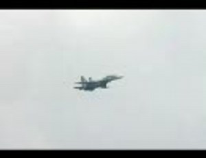Su-30MKI機動飛行 MAKS 2003 高画質