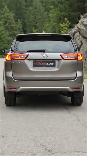 Toyota Innova Review 🔥 | Comfort and Power #cars #carreels