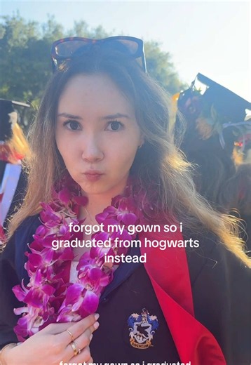 Harry Potter Graduation Gown DIY — Ravenclaw Graduation Idea
