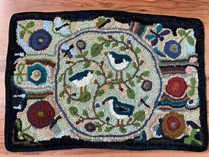 Primitive Hooked Rug Hooking Pattern Posies Dragonfly Bird on the Vines Floral (not the Rug!) Digital Pdf File Download to Your Computer - Etsy Canada