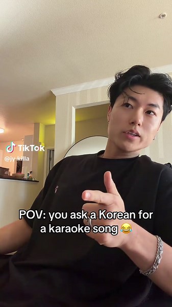 Karaoke Fun with the Real Korean National Anthem