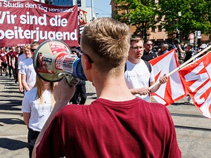 Jung, online, gewaltbereit: Wie sich Rechtsextreme in NRW neu vernetzen