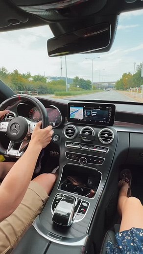 Driving a Luxury Mercedes-Benz: Modern Interior Experience