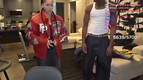 Cinna shows off her new look after getting braids done by Tylil & Fanum's hair stylist 👀