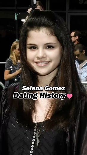 And her fans have the audacity to call Hailey and Ariana whores…