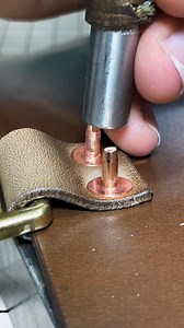 Bag cavalry buckle hijab production process handmade quick hand #handmade #pure #HandmadeTools #craftsmanship #DIYHandmade #HandmadeDaily #Craftsmanship #Leatherwork | Jordany&brailyn