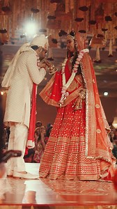 62K views · 439 reactions | Looking straight out of a sleek Bollywood flick, this couple’s enchanting varmala ceremony planned by WeddingSutra Favorite Kkings Events will reaffirm your faith in romance. Planner: Kkings Events Choreography: Kartik Mohan Productions & Happy Dancing Feet #varmalaevent #indianwedding #indianvarmala #wsfplanner #varmalaceremony #bridegroomentry | WeddingSutra | Facebook