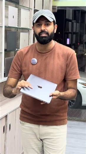 Apple MacBook Pro 13" 2020 Full Specs: i7 | 16GB RAM | 1TB SSD | Touch Bar | Retina Display