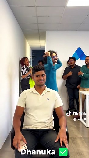 You should try this with your CEO #fypシ #officehumor #officelife #guessthevoice #tiktokgames #trending