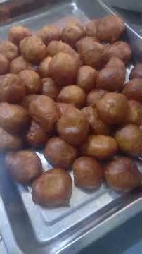 Pap & Puff Puff – the real MVP of Cameroon breakfast 😋☕🍩 #PapAndPuffPuff #CameroonBreakfast