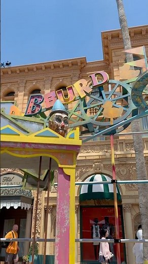Checkout the new stage in Sideshow of Decay for HHN 35! #hhn #hhn35 #halloweenhorrornights