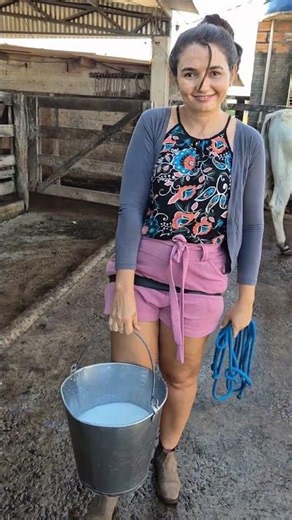 Beautiful Cow Milking on the Farm | Fresh Milk Harvest 🐄🥛 #shorts #villagelife #rurallife #farming