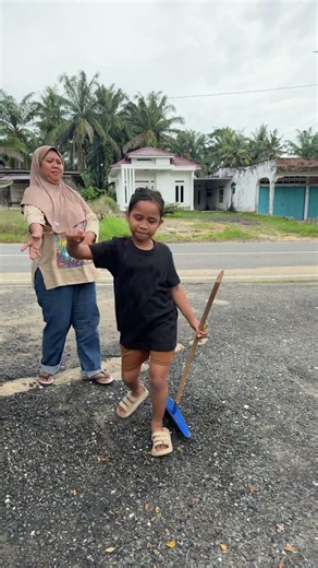 Gangguin adek ah !!!