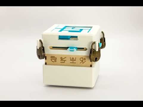 This Alien Puzzle Box Takes 137 Steps to Solve! (Stop Motion ASMR)