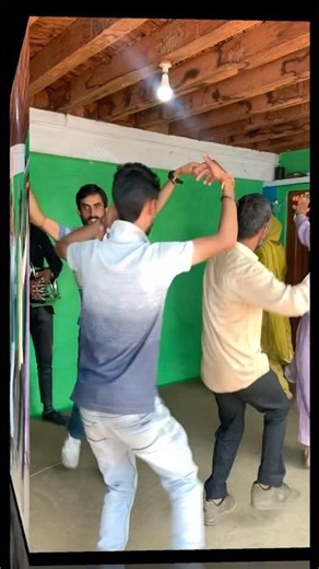 New dogri song ❤️ #shorts #dogri #pahadi#viral #likes #share #popular #shortvideo #dance 2025