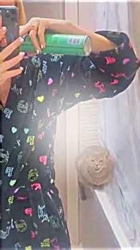 A Collection of Bizarre Cat Behaviors 🔥🤯 #CutePets #FunAnimalStories #shortsfeed #cat #shortsviral