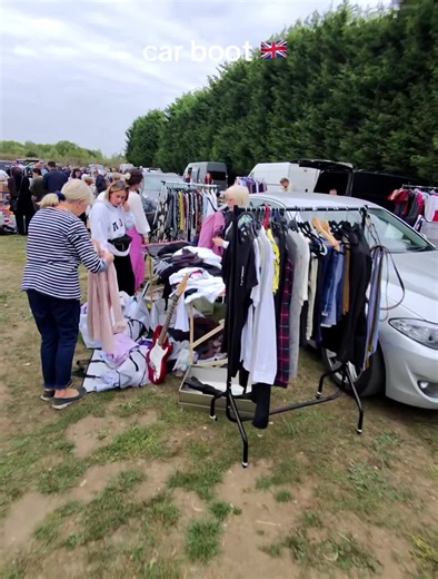 Car Boot Sale Tips: 5£ Finds You Can't Miss
