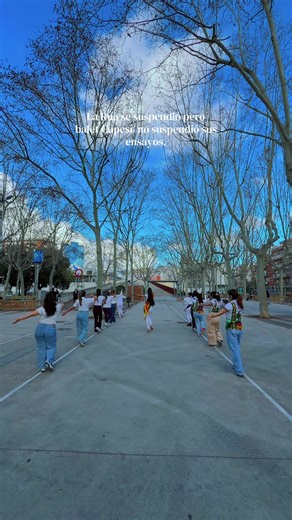 Seguimos ensayando en el mismo lugar y a la misma hora, nos vemos el domingo. #rua2026#carnavalbolivianobcn#cupesibarcelona#barcalona #santacruzbolivia🇳🇬🇧🇴