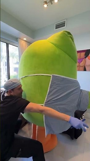 BTS of my BBL for game day #SuperbOwl #Duolingo