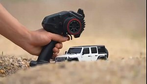 GoolRC Remote Control Car RC Cars for Boys RC Off-Road Truck RC Car 1/24 2.4GHz 4WD Climbing Car RTR Toy for Kids Boys Yellow