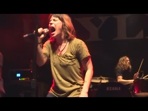 Flyleaf "I'm So Sick" (HD) (HQ Audio) Live in Joliet 2/22/2015