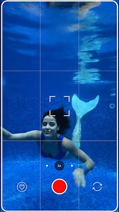 Sabrine Khalifa Mansour on Instagram: "Sous l’eau, tout se transforme : reflets, mouvements, vibes. ✨💧 Le Reno14 F 5G capture tout en 4K, les souvenirs prennent vie, plus vrais que jamais. #OPPOReno14F5G #Partyphone #GoProPhone"