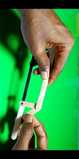 How to Make mini Hacksaw at home // Diy Hacksaw #diycrafts #scienceproject #tech