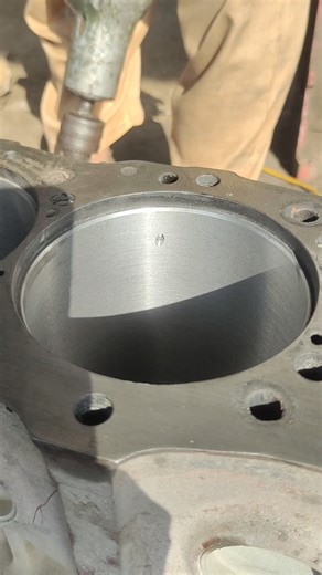 1.9M views · 4.3K reactions | 6 cylinder bloc repair #engine #realsvideo | Auto Engine repairing | Facebook