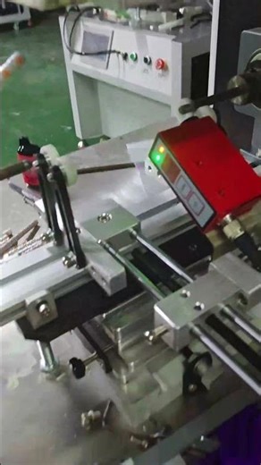 Silk screen printing machine for 4 colors printing