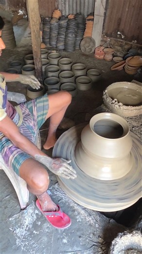 Clay Cooking Pot Making #clay #claypot #handmade #pottery #short