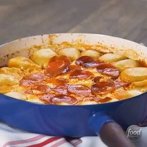 48K views · 69 reactions | It it pizza? Is it dip? Who cares, it looks freaking delicious!  | Food Network UK | Facebook