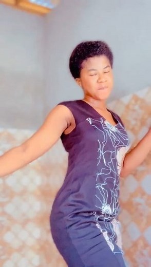 SHS TWERK TV on Instagram: "Beautiful gal 💕💕"