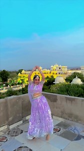 42K views · 711 reactions | Badi Muskil Dance Cover | Shreya Naskar | Facebook