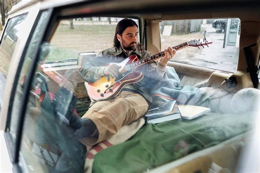 Noah Kahan Opens Up About the Personal Inspiration Behind New Single 'The Great Divide' and Accompanying Video (Exclusive)