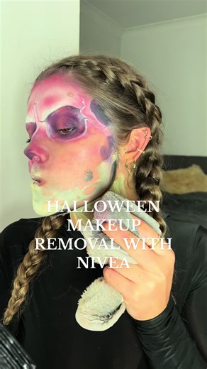Replying to @Deanne Emma AD| I can’t believe how well this worked?! Taking off my full Halloween makeup look with the @NIVEA Sensitive Micellar Water 🫶🏼💀#nivea #niveamicellar #halloween