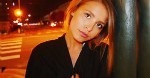 Modelo Marisa Papen arrestada por posado inmoral frente al Vaticano