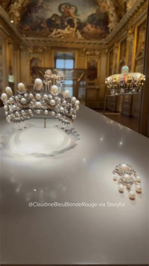 A manhunt was under way for a gang of thieves who carried out a daring daylight raid on Paris’s Louvre Museum on Sunday, October 19, stealing priceless jewels including French royal necklaces and tiaras. Footage filmed by tour guide Claudine Hemingway (@ClaudineBleuBlondeRouge) before the brazen theft shows the stolen items on display in the museum’s Gallery of Apollo including: the Marie-Louise necklace, a tiara worn by the Empress Eugenie, a large jewel-encrusted bow, and a crown, necklace, an