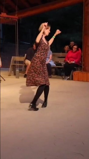 🔥 Ankle Breaker! | Appalachian freestyle clogging with a twist!