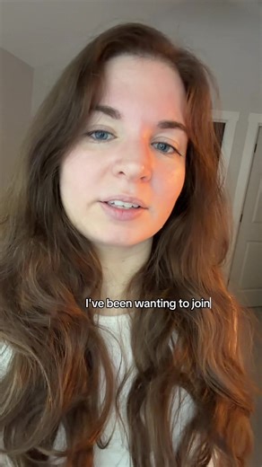 I’ve seen people have writing groups on tik tok, and other places. #authortok #authorsoftiktok #writingabook #writingtok #fypシ