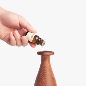 Vās African Rosewood Handcrafted Wood Diffuser