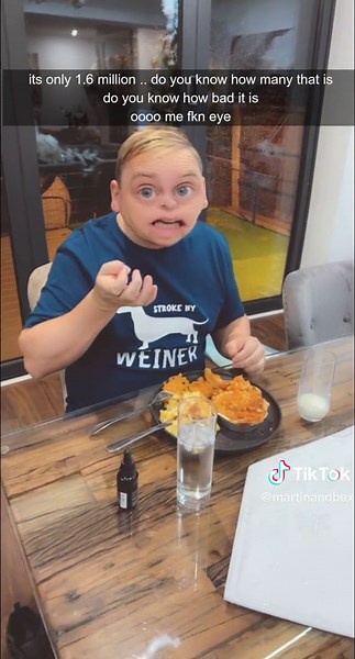 Hilarious Chilli Pie Prank by Martin and Bex