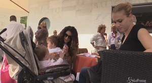 L’ex velina Fanny Cadeo raggiante al match di tennis per beneficenza