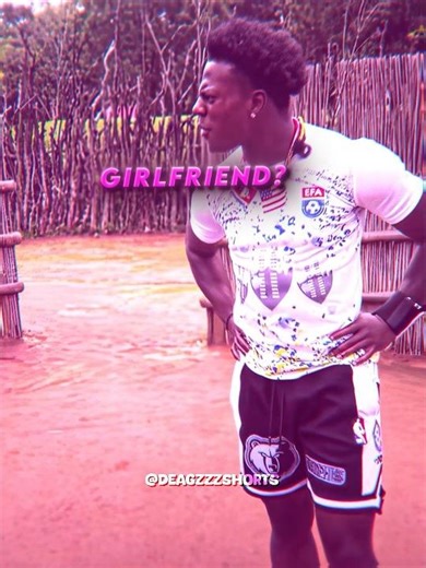 Bro found a dating hack 😂😂